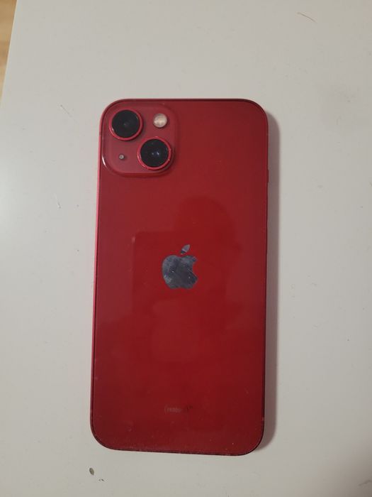 Vand Iphone 13 in stare foarte buna