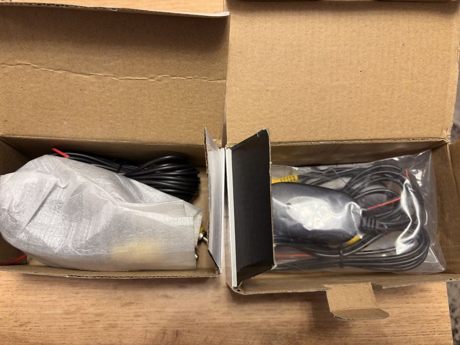 HD камера за задно виждане + модул за безжично свързване