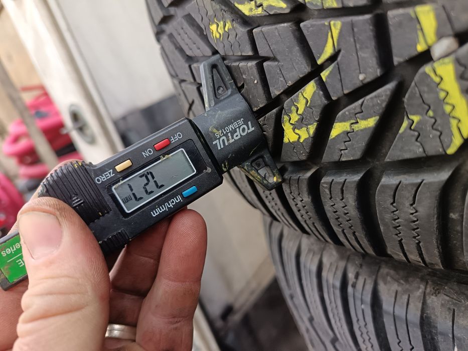 Anvelope MS iarna 215 60 17 hankook 2024 7mm