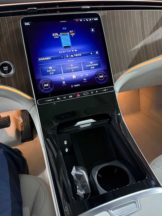 Meredes Benz eqe 500 matic new