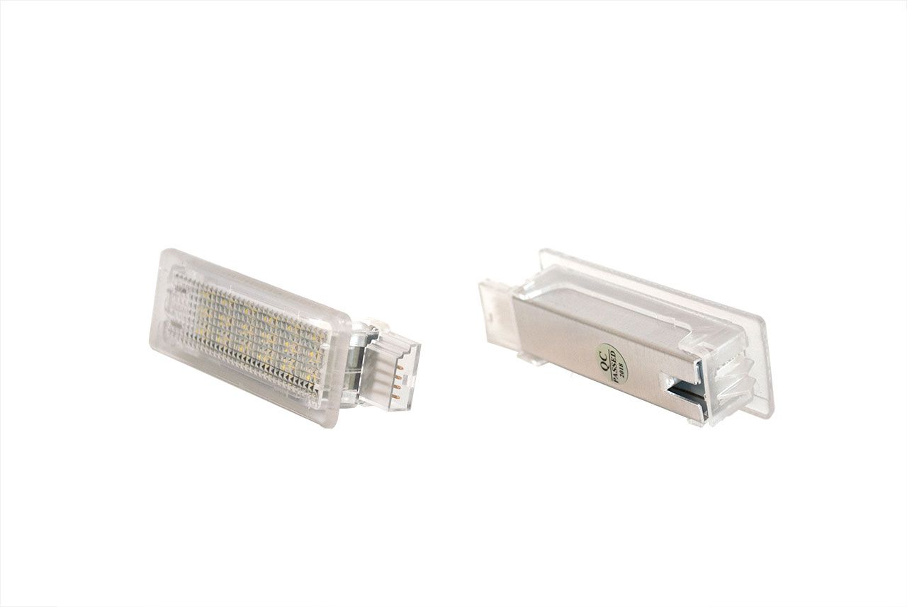 Set 2 lampi LED iluminat interior BMW Seria 3 F30 F31 F34 F35 F80