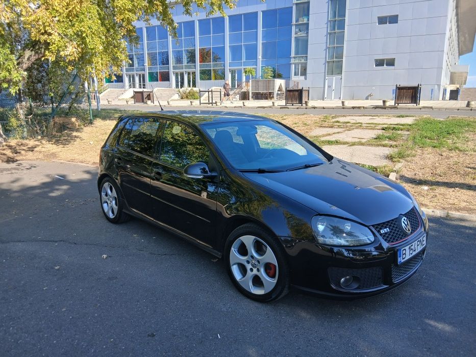 Vând Golf 5 GTI  Stock