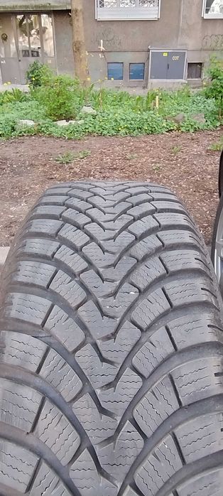 Джанти OXXO с гуми 215/65/17 зимни