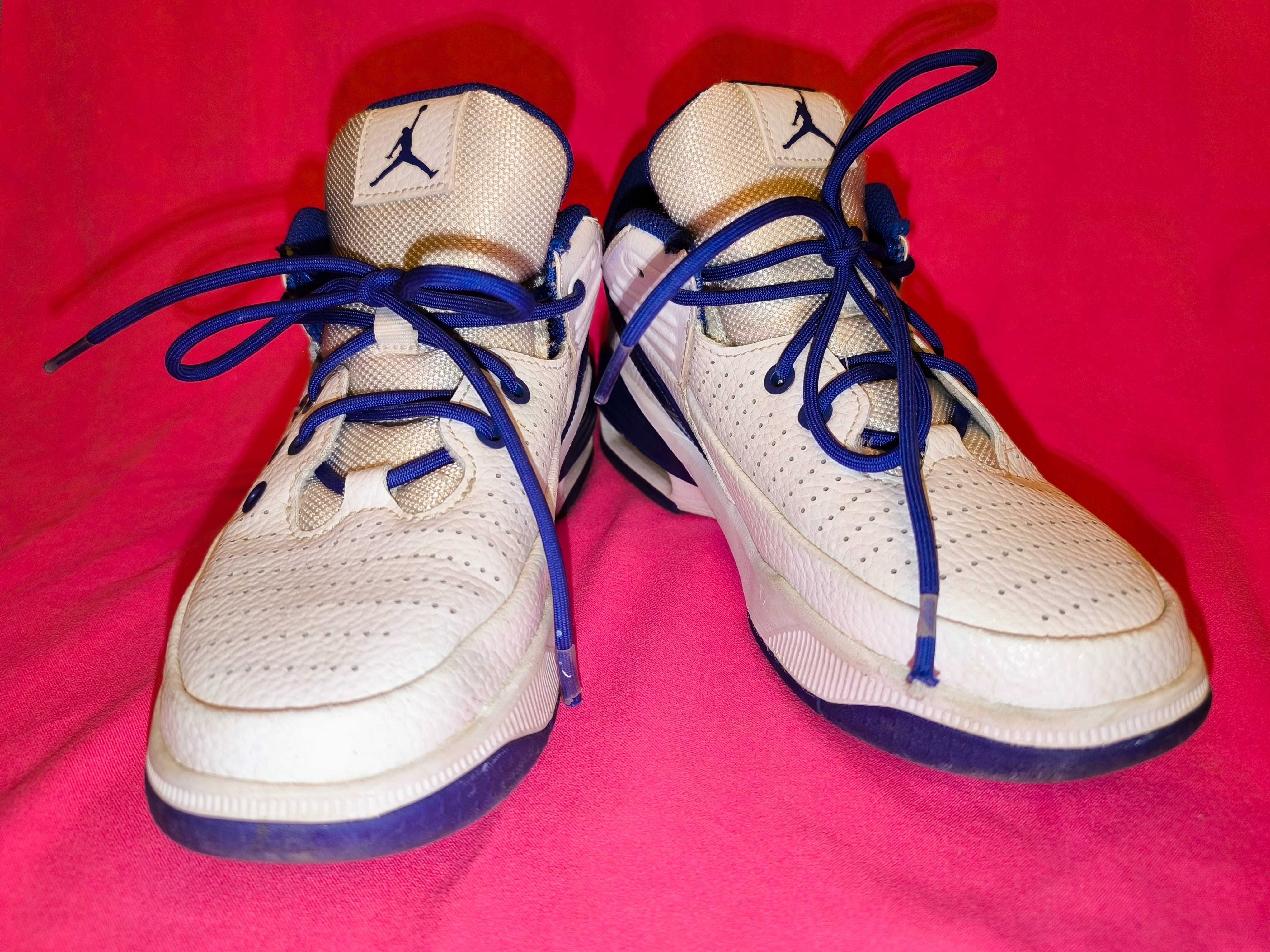 Маратонки Nike Jordan