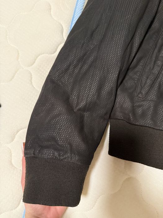 Кафяво кожено яке