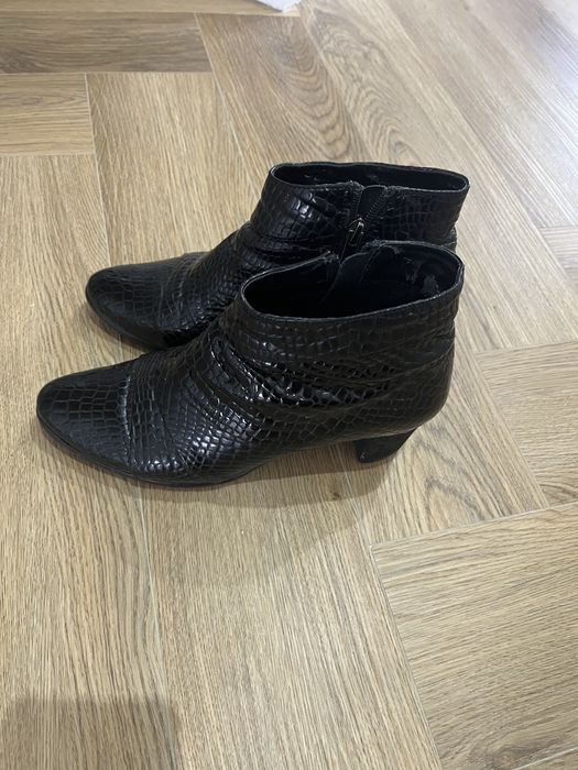 Продам обувь женская