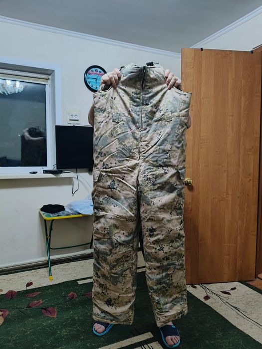 Штаны-комбинизон, утеплённые
