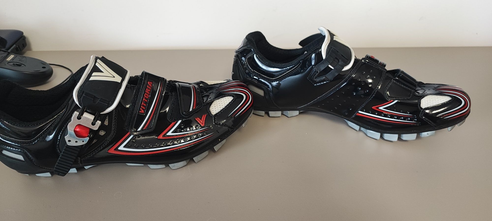 vittoria cycling shoes