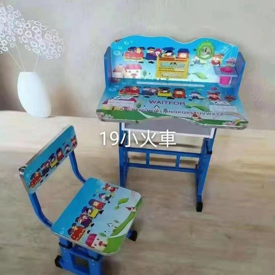Детская парта со стулам китай