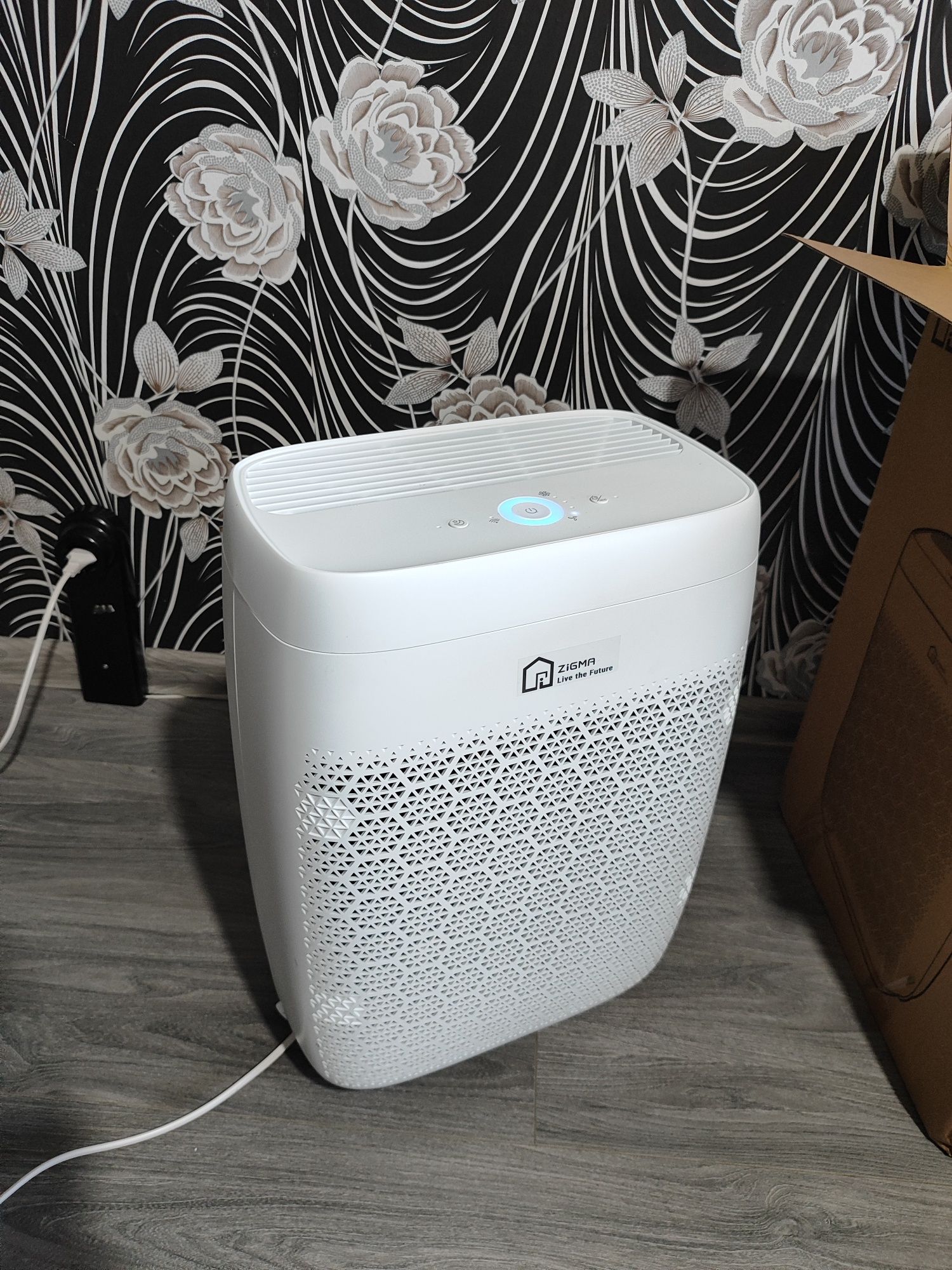 ПРОМО ! Zigma Aerio 300 - AI Smart Wi - Fi пречиствател на въздух !