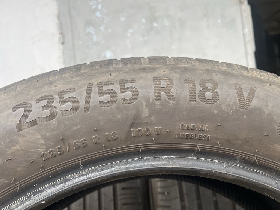 4 бр. летни гуми 235/55/18 Continental DOT 4819 4-4,5 mm