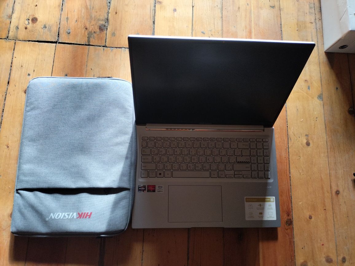 Asus vivobook D1603Q