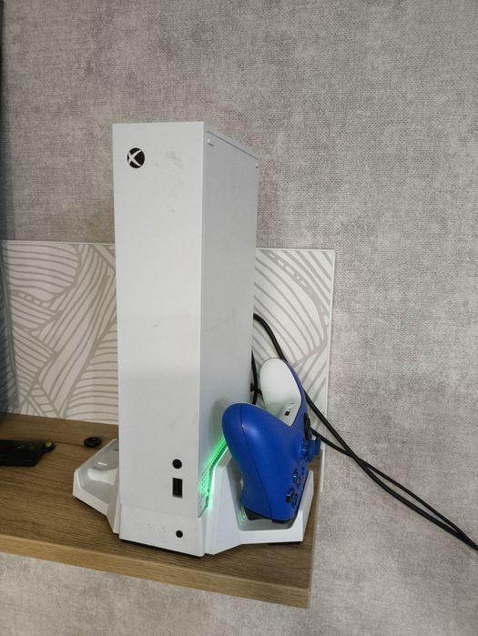Продажа/обмен Xbox series s 512 gb