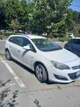 Opel Astra J 110CP, inmatriculata RO