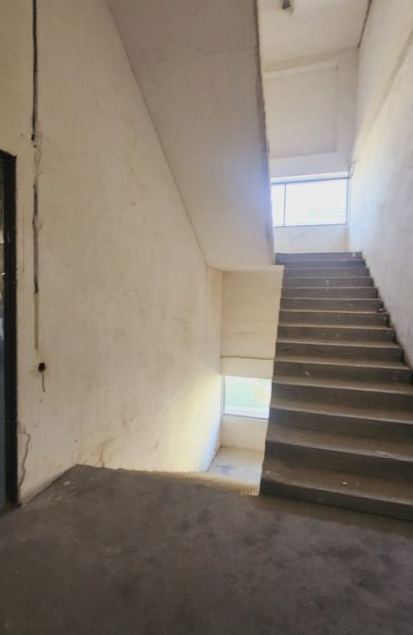 Продажа! Здания 7 этажный 9500 кв.м, Яккасарайский район.