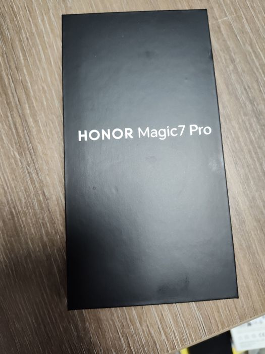 Vând telefon Honor magic 7 pro nou !
