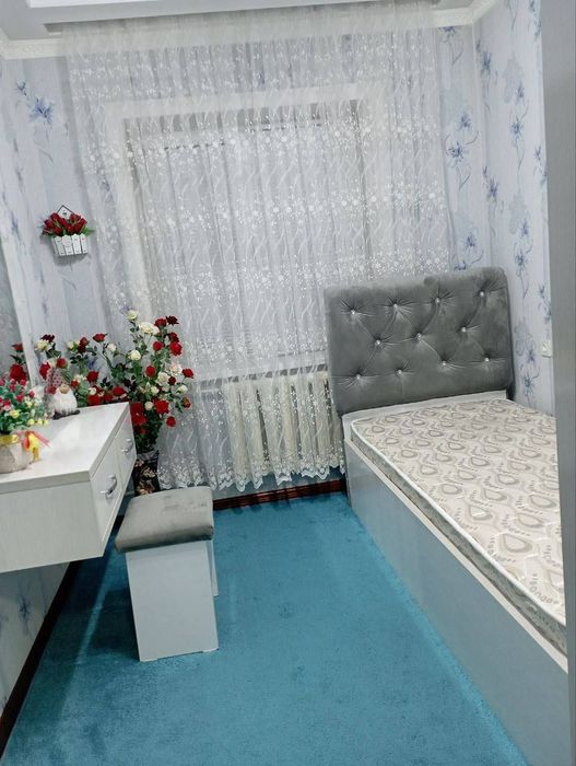 Beruniy metro yonida