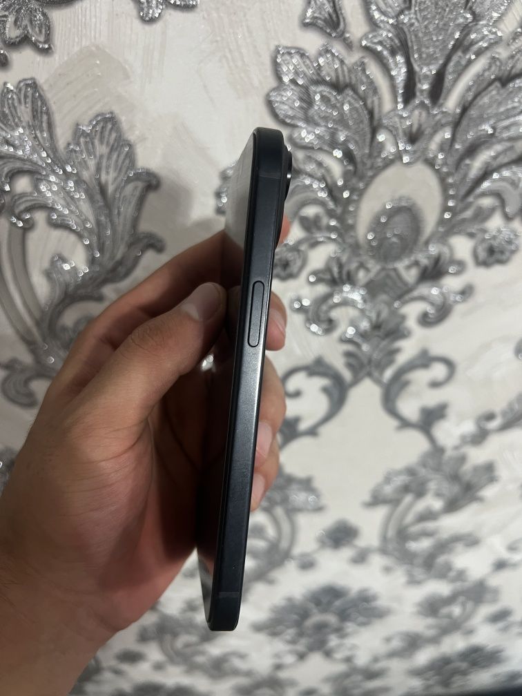 Iphone 15 128gbb
