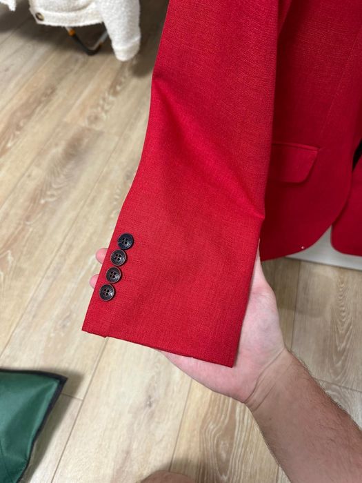 Sacou de costum rosu