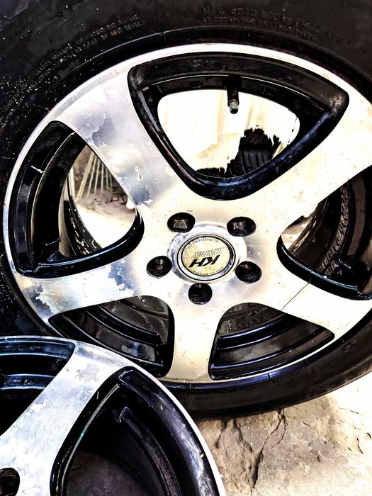 Продам  Диски HK R15 на 5 болтов.