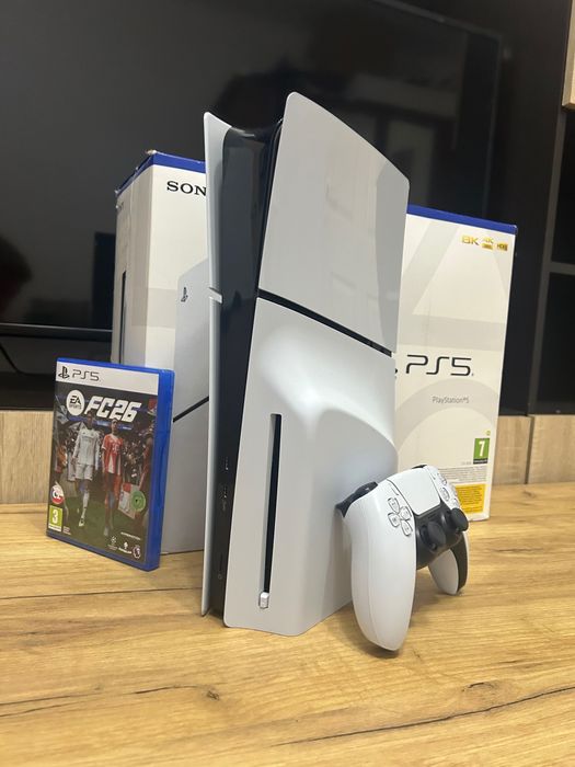 Vând Consola PlayStation 5 Slim (PS5) 1TB, D-Chassis, White