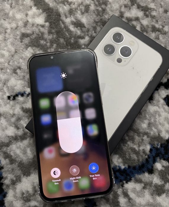 Продается iphone 13 pro white 256