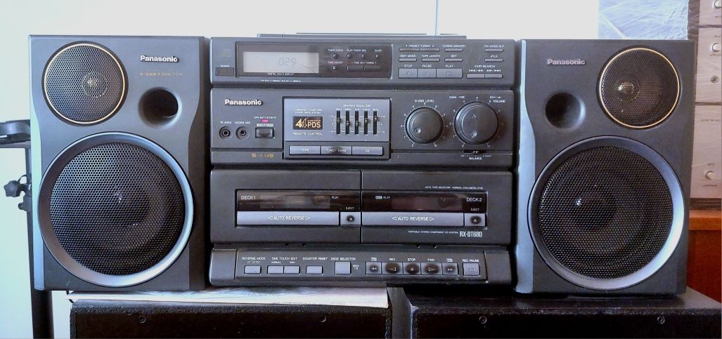 Продам Panasonic rx-dt680