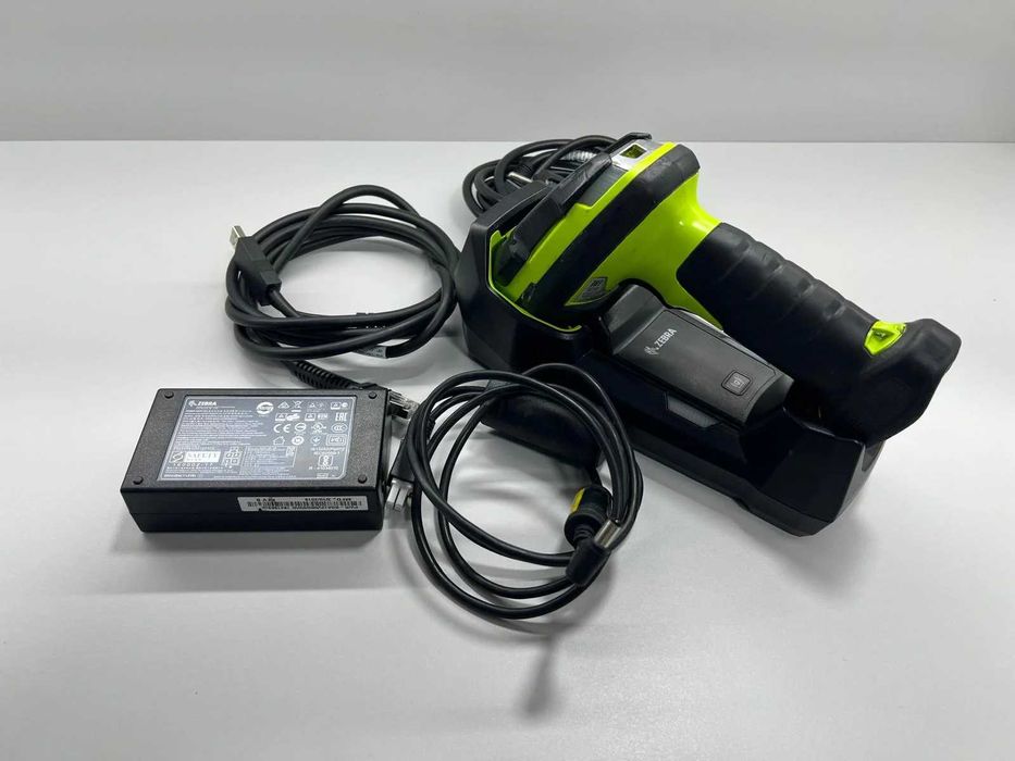 Cititor/Scaner SH ZEBRA DS3678 2D Bluetooth cradle cablu USB cod bare