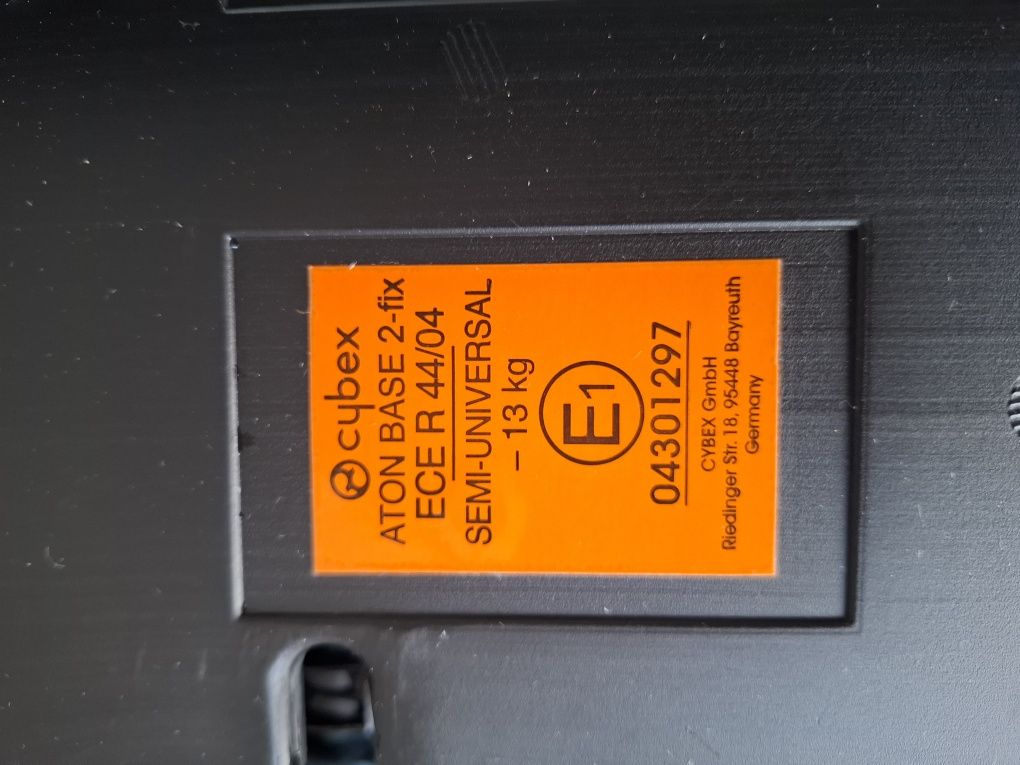 Cybex Aton + Aton Base 2-fix детски стол за кола + база 0-13