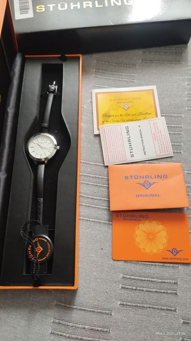 ceas de mana dama Stuhrling Vogue 975-01