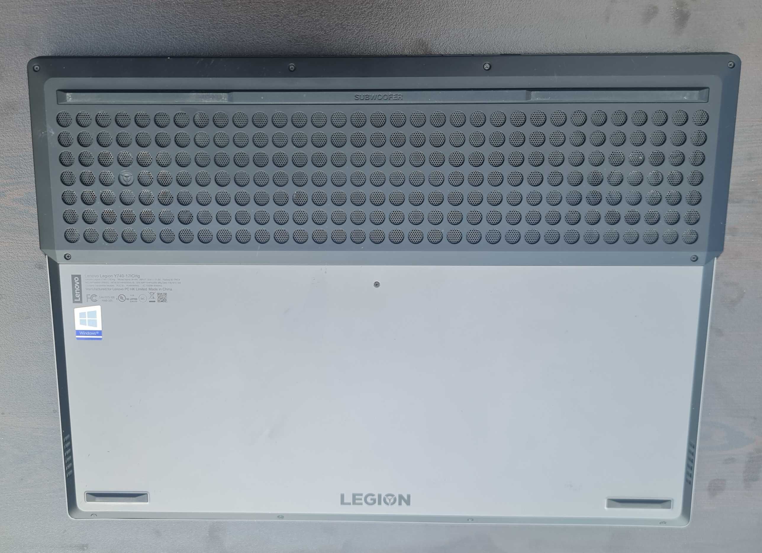 Lenovo legion y740/ 17.3 / 144hz/ RTX2070 8GB