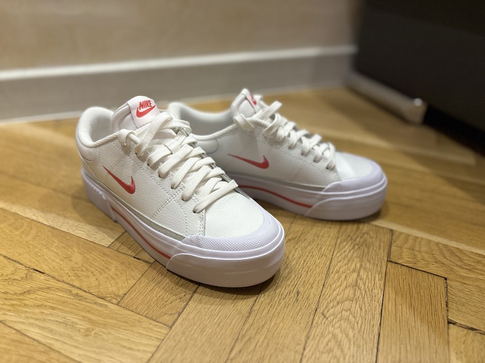 Ниски сникърси/кецове/маратонки ОРИГИНАЛНИ Nike Court Legacy Lift