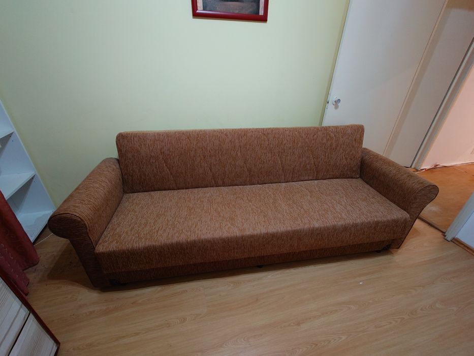 Vand canapea cu spatiu de depozitare
