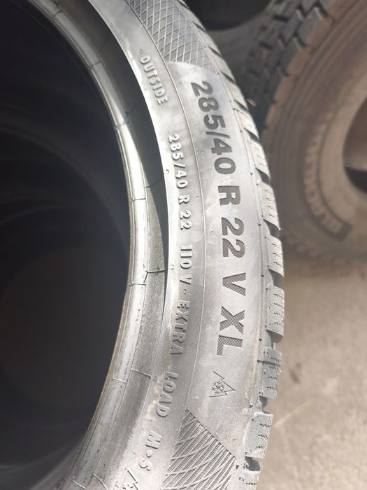 Продавам зимни гуми Continental AO 285/40/22