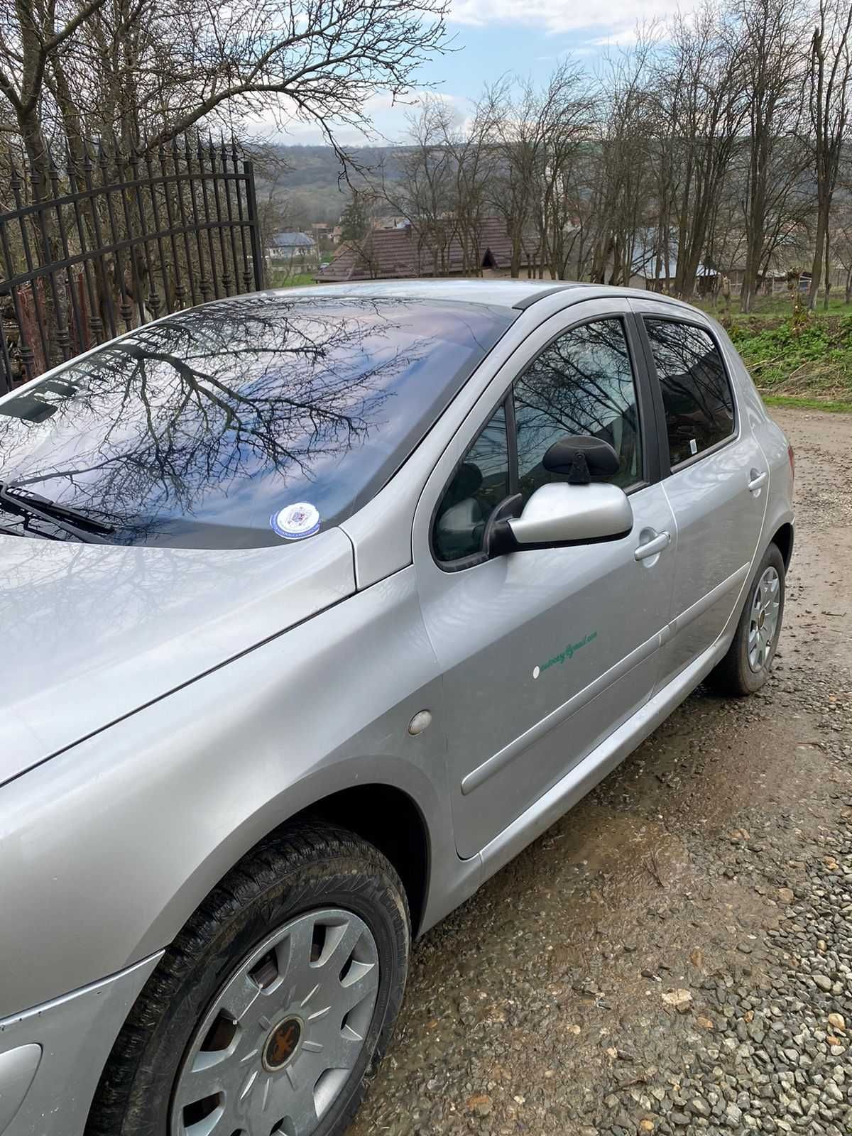 Se vinde  PEUGEOT 307