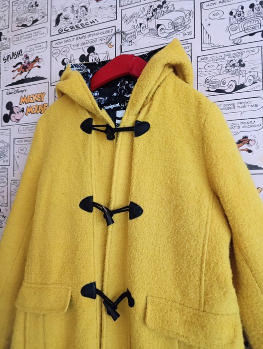 Разкошно вълнено палто Desigual