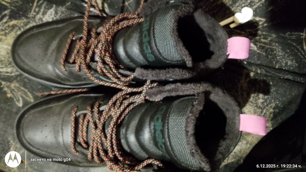 Оригигални Adidas / Адидас нови Обувки  42 номер (слагани са само 1 пъ