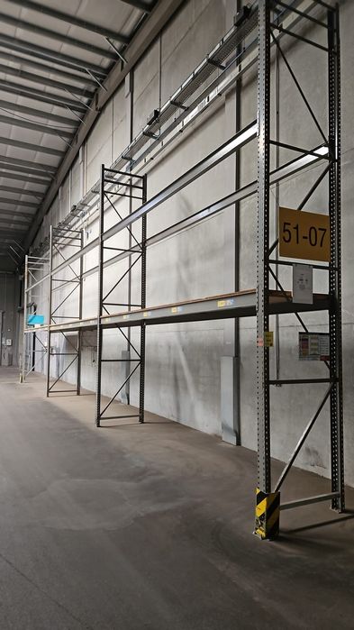 Rafturi metalice industriale