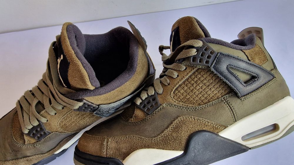 Nike Air Jordan 4