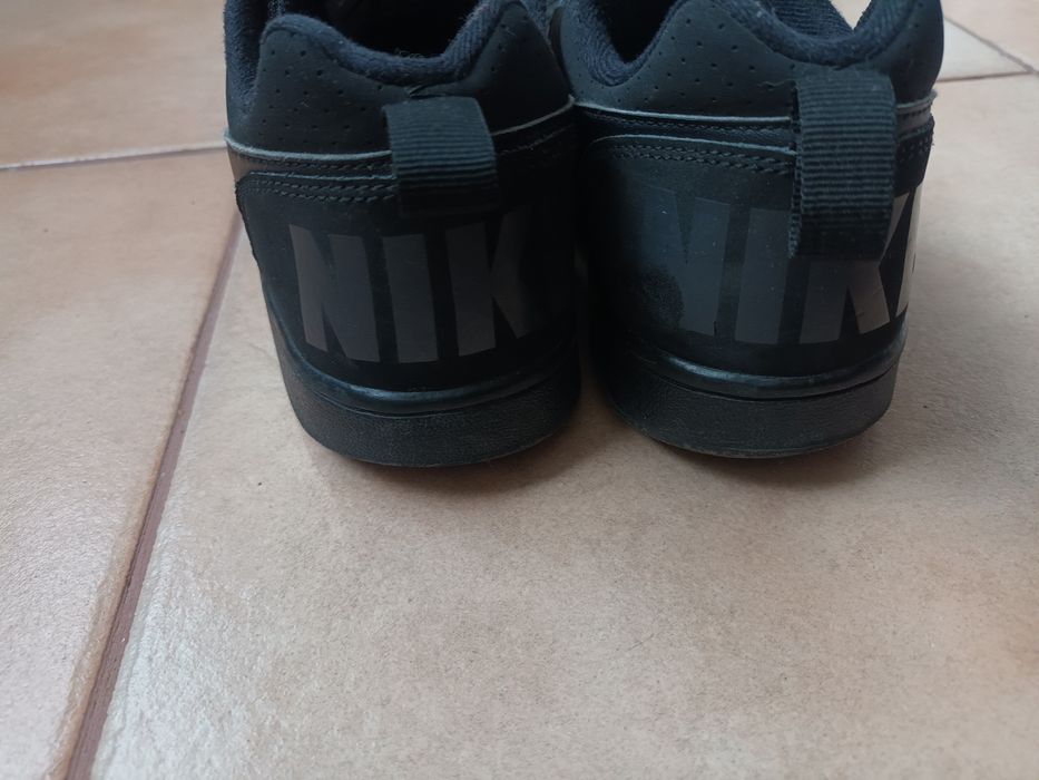 Vand pantofi NYKE,originali