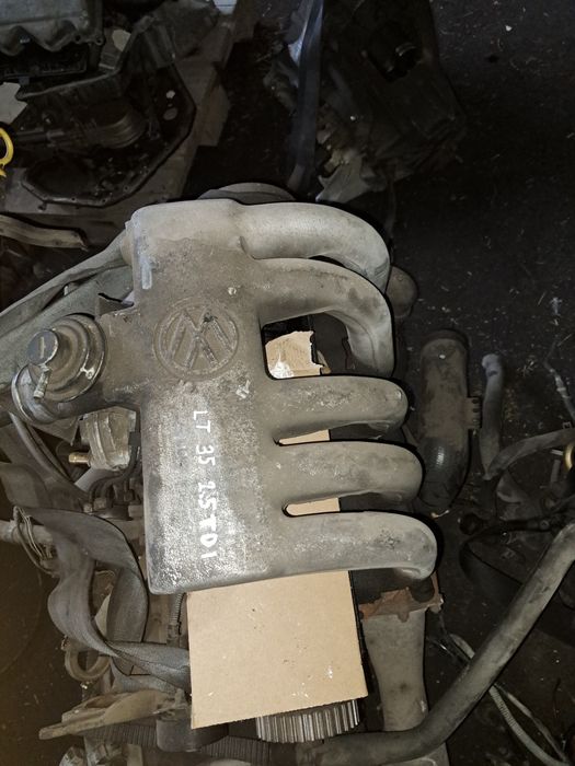 Двигател и скоростна кутия за фолксваген ЛТ 2.5 TDI !