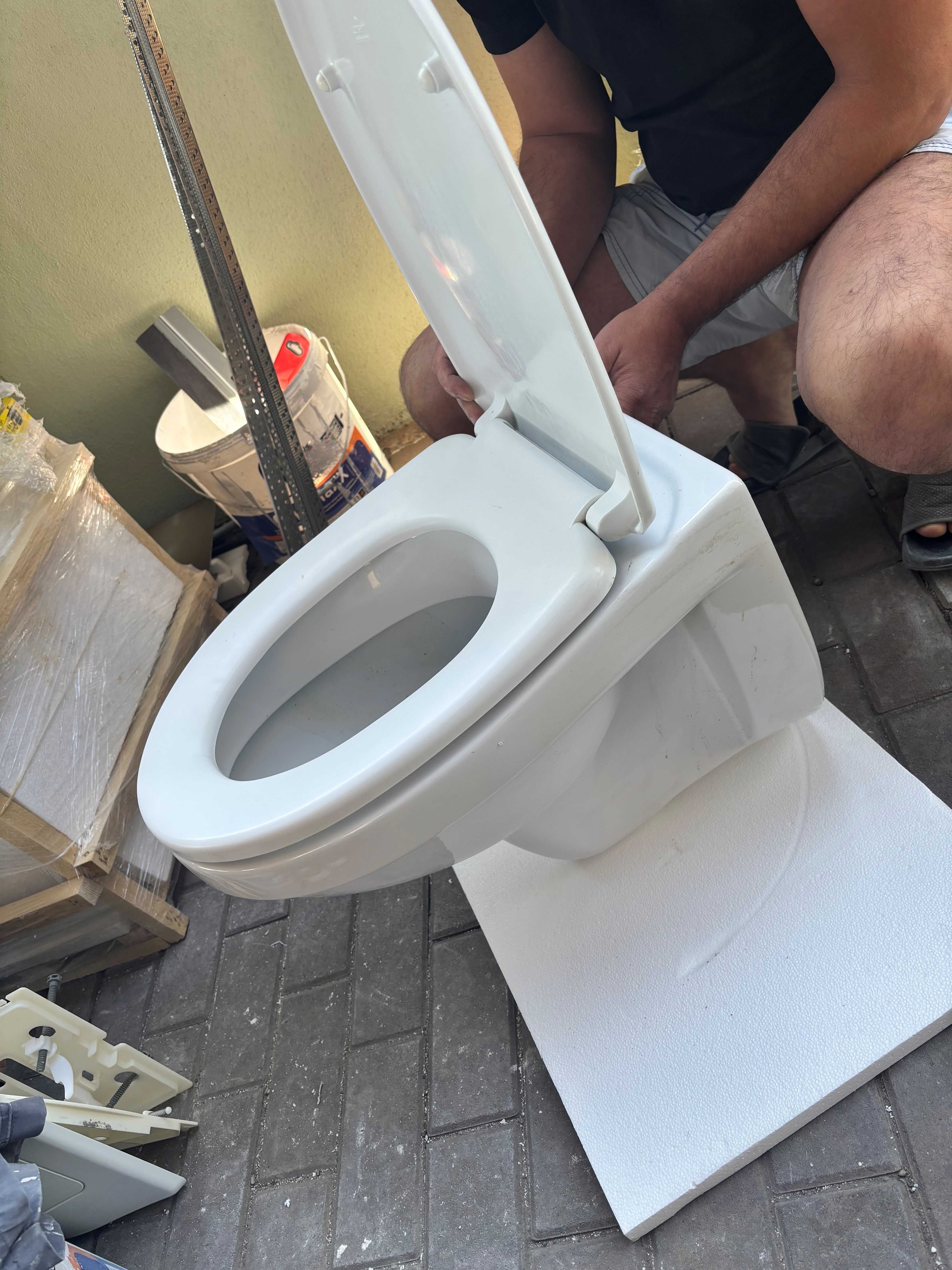 Vand vas WC suspendat, Cersanit, stare foarte buna