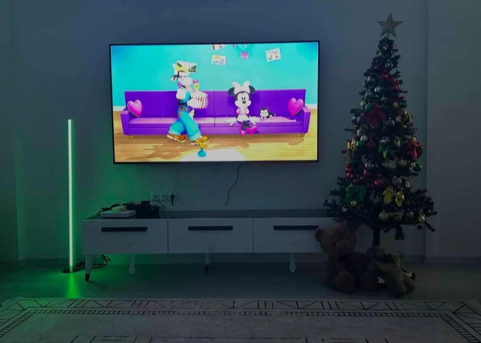 Декоративна Лед лампа RGB със стойка