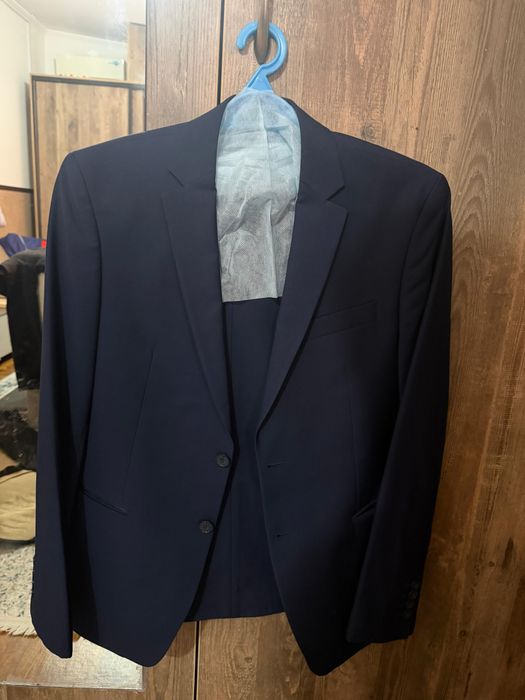 Костюм с брюкой в хорошом состояний