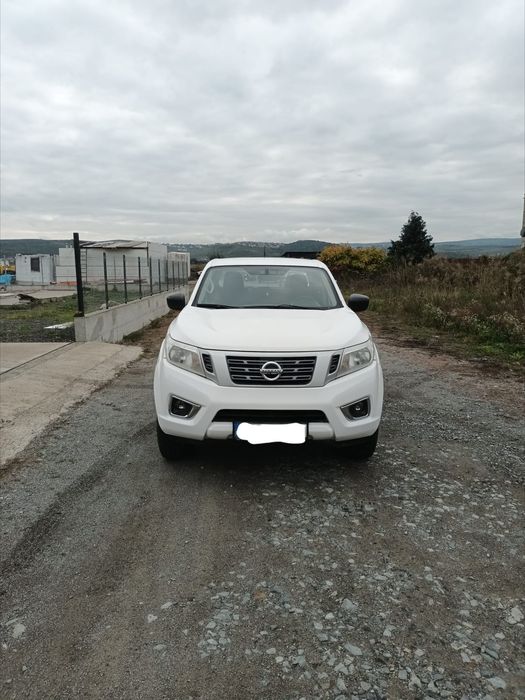 Vând Nissan Navara 2016