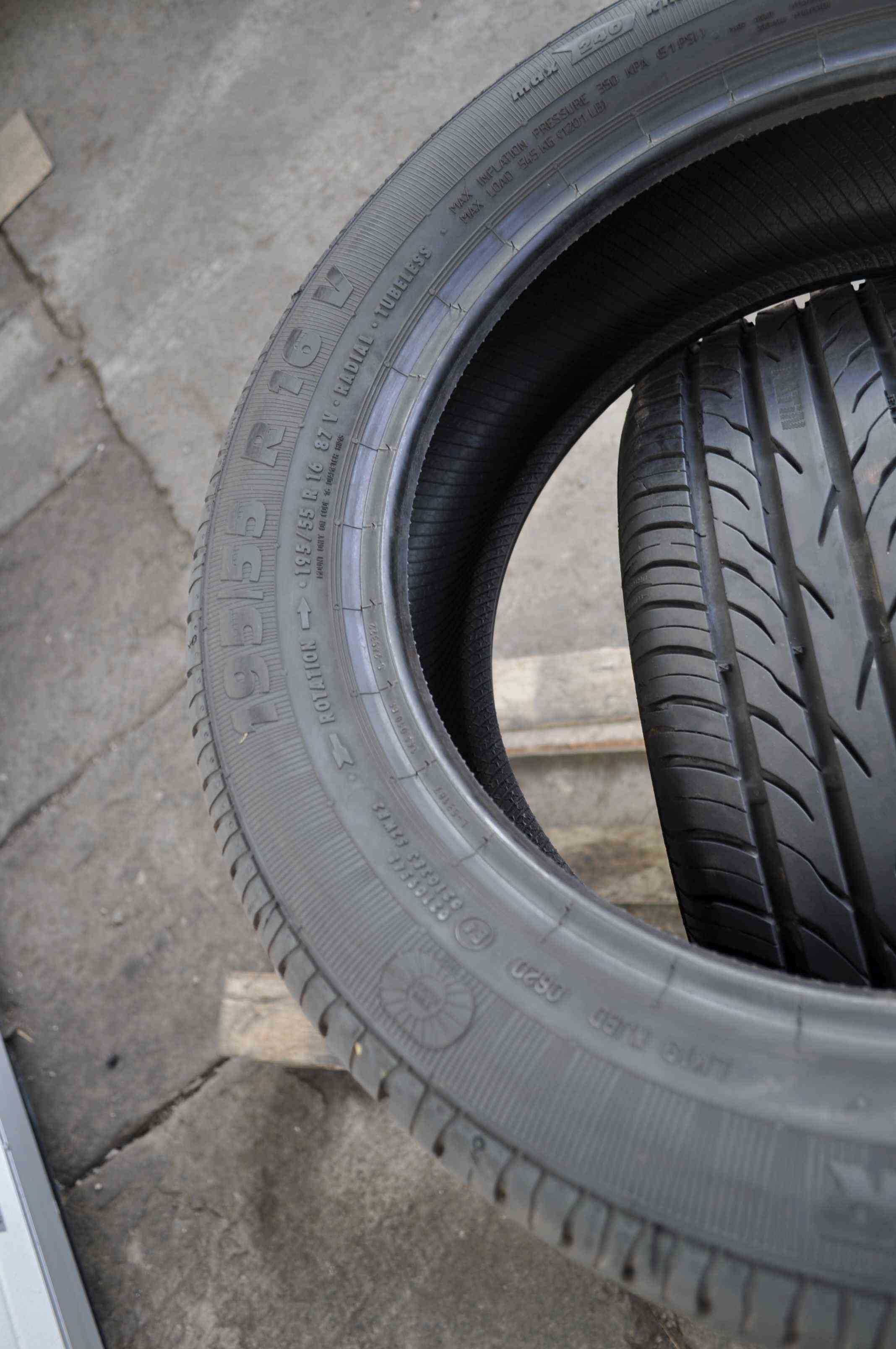 SET 2 Anvelope Vara 195/55 R16 PLATIN RP420 Summer 87V