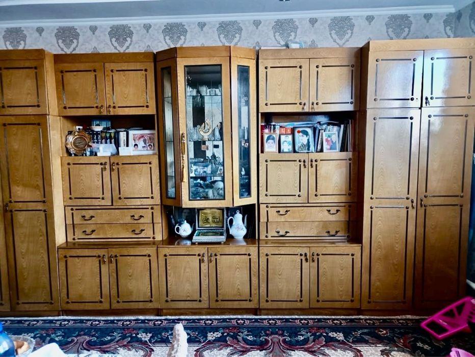 Продается мебель стенка производство Белоруссия