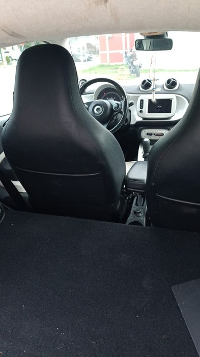 SMART FORTWO COUPE ..6000 euro pret negociabil