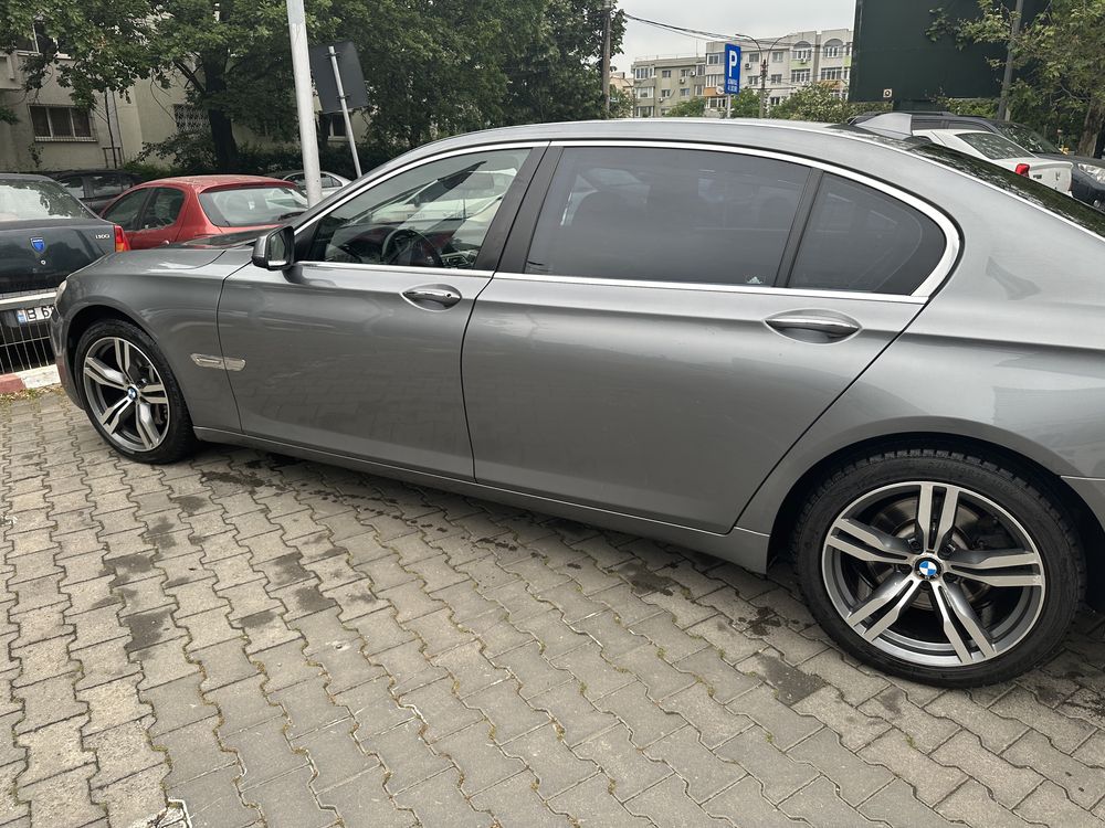 De vanzare  bmw seria 7.30D