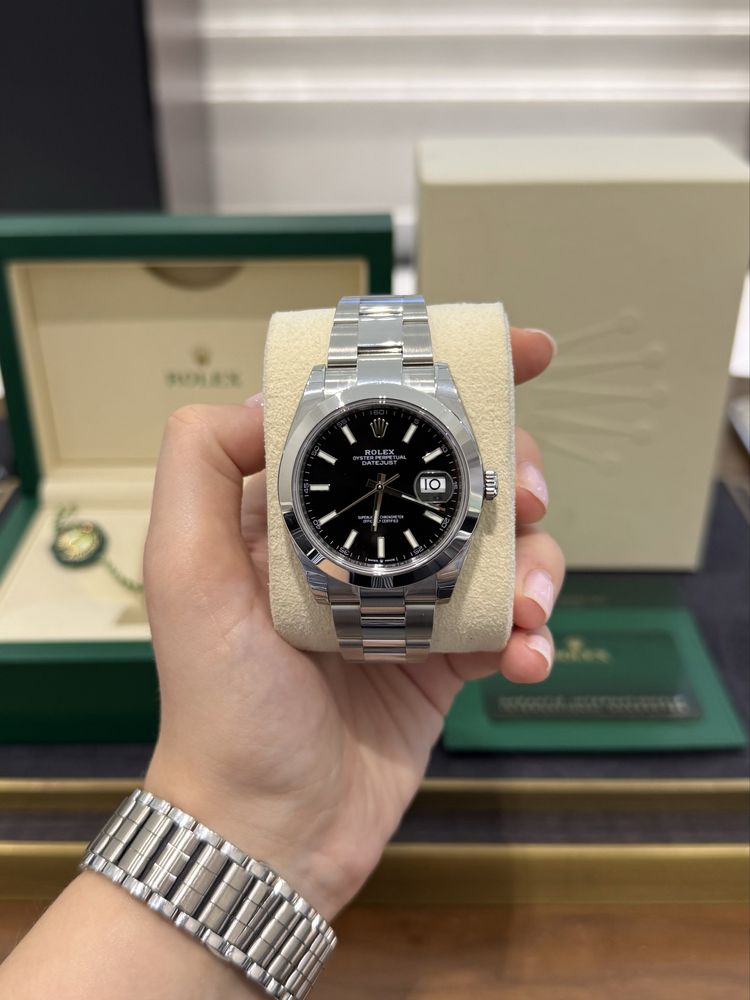 NEW Rolex Datejust 41mm Steel 126300 Black